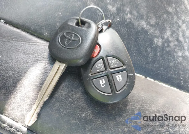 5TDBK3EH9CS122215: 42693132