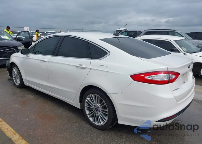 3FA6P0LUXER226838: 42694308