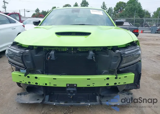 2C3CDXHG7PH671526: 42694355