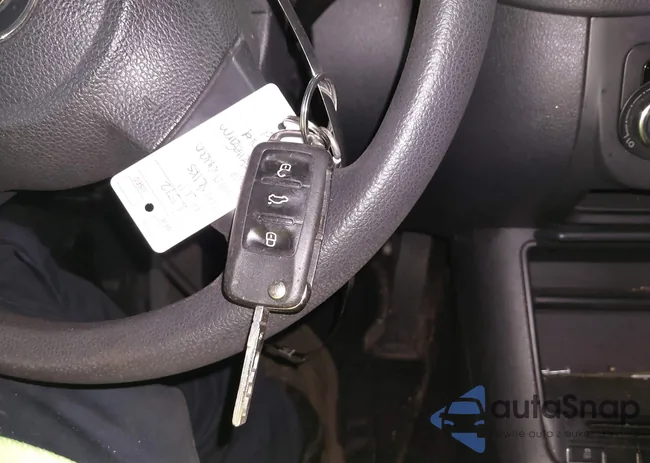 WVGAV7AX5BW534360: 42694407