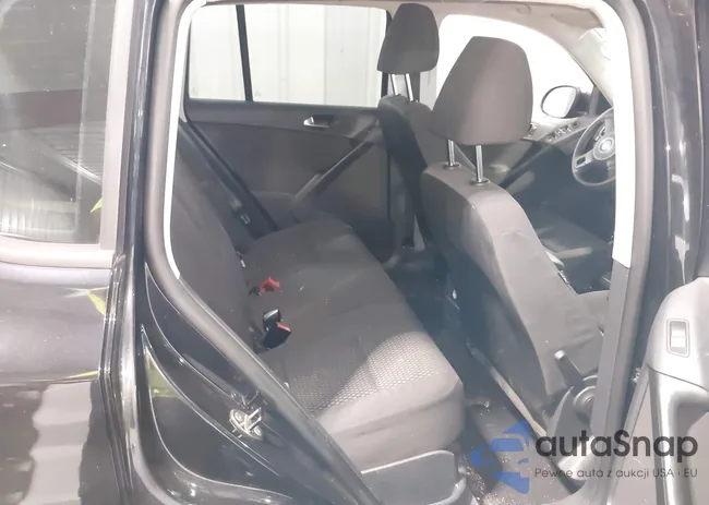 WVGAV7AX5BW534360: 42694407