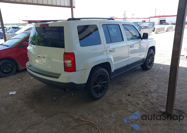 1C4NJPBB1ED672465: 42694490