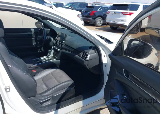 1HGCV1F32KA086951: 42694522