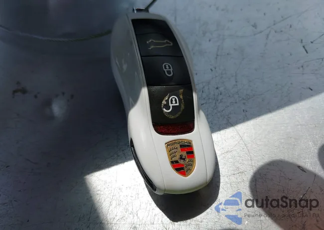 WP1AE2A25GLA63698: 42694555