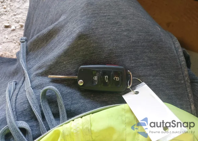 1VWBP7A39CC082042: 42694587