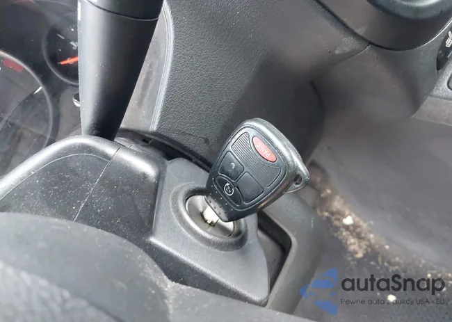 1C4NJDEB9CD621285: 42694697