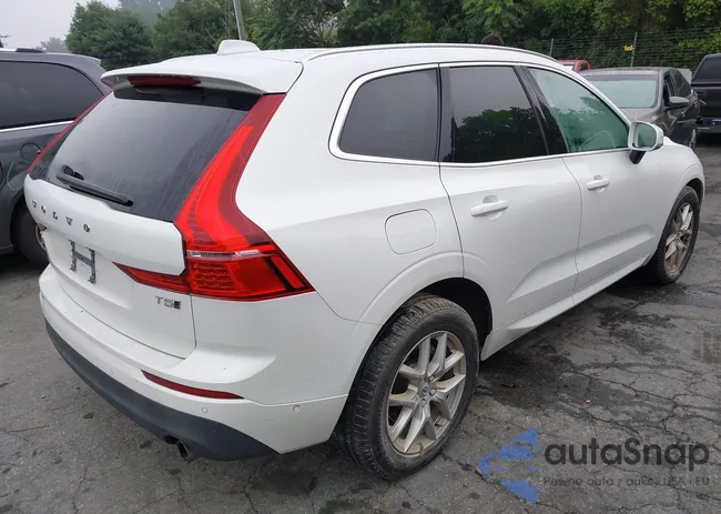 LYV102RK1JB106272: 42694766