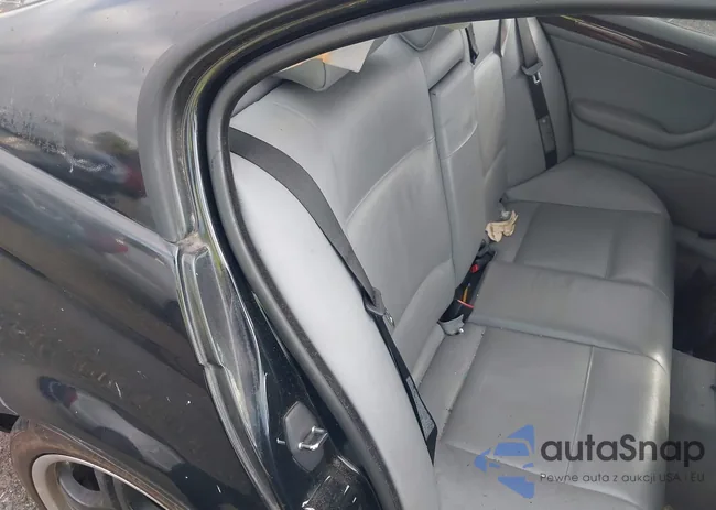 WBAEU33413PM56978: 42693910