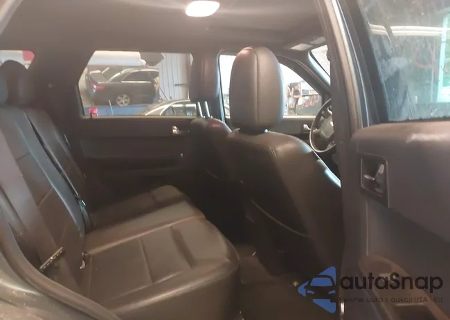 1FMCU9E72CKT62179: 42693919