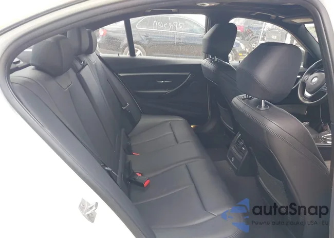 WBA8E1C5XJA180355: 42693926