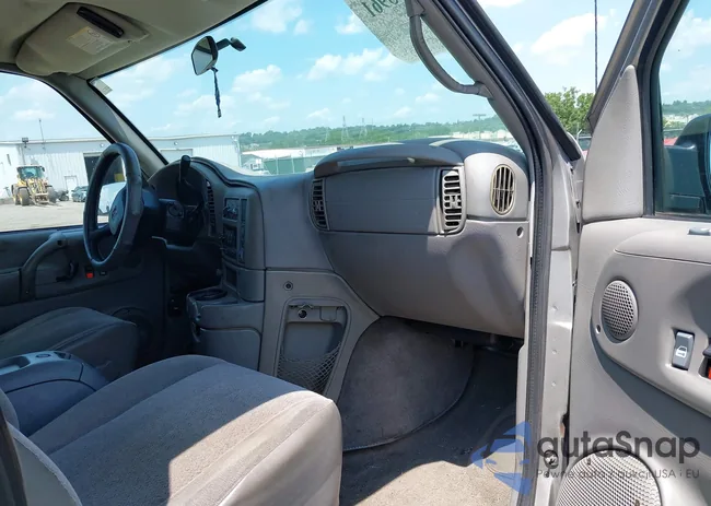 1GNDM19X75B115208: 42693961