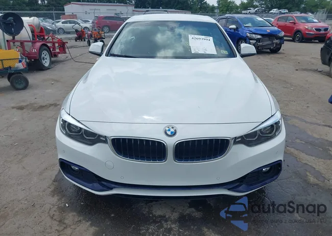 WBA4Z1C56KEE48642: 42693994