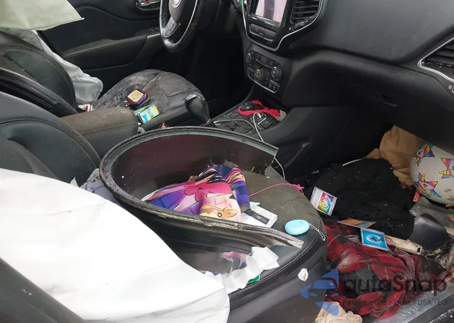 1C4PJMDX4KD417417: 42694007