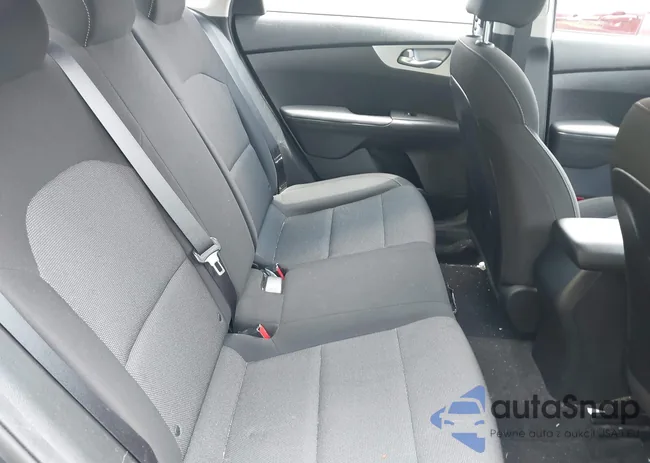 3KPF24AD5NE417853: 42694092