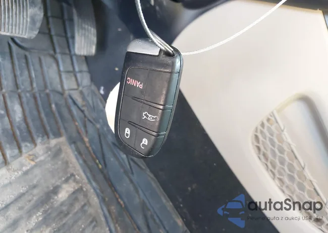 3C4PDCBG3HT537331: 42694213