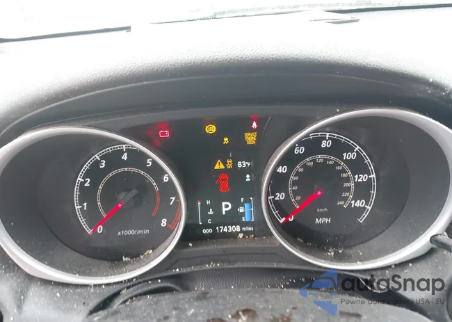 4A4AP3AU4EE016093: 42695257