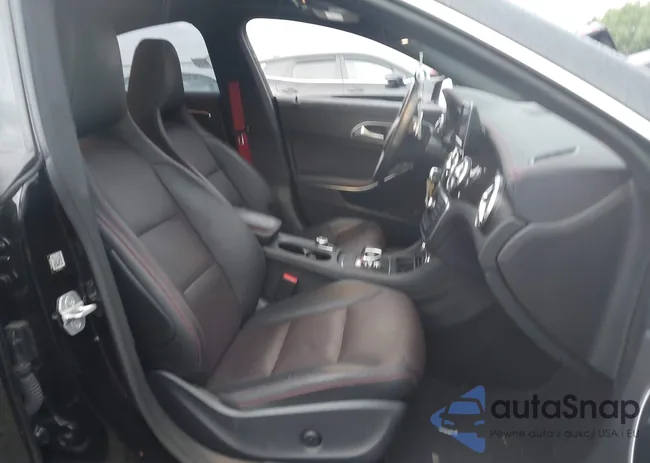 WDDSJ5CB2EN077470: 42695335