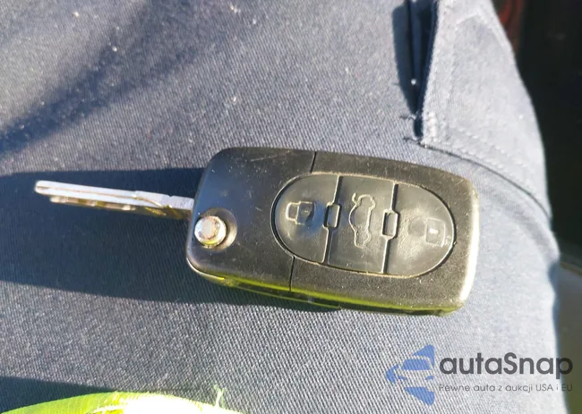 3VWCA21C1YM447053: 42695378