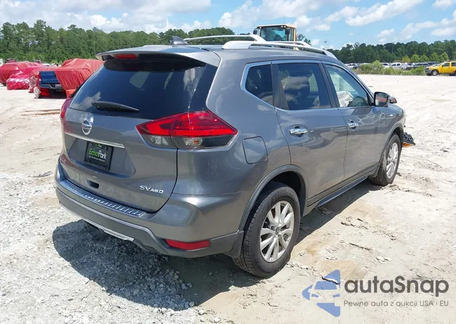 KNMAT2MV8HP568304: 42695381