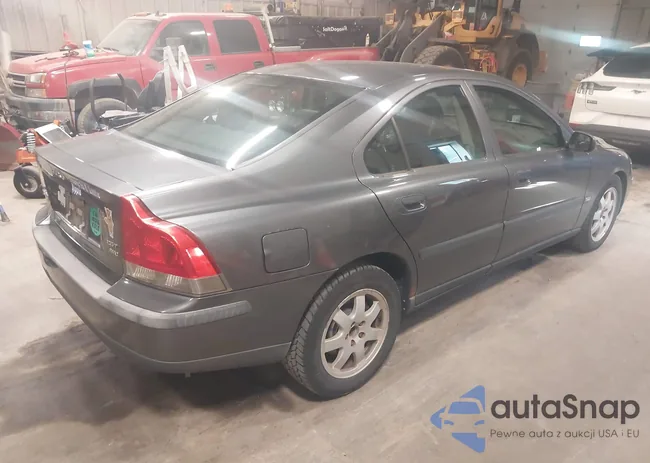 YV1RH59H042375199: 42695623