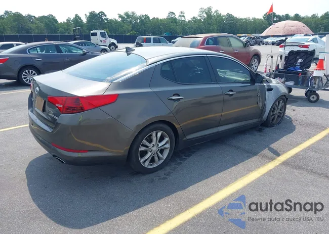 5XXGN4A76CG076893: 42695675