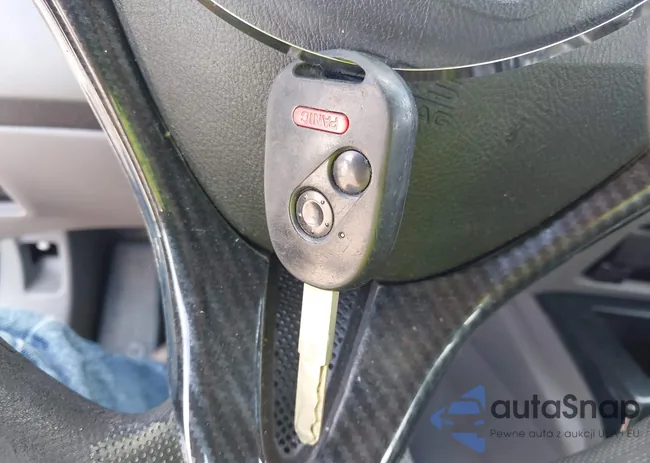 2HGFG1B68BH511663: 42695728