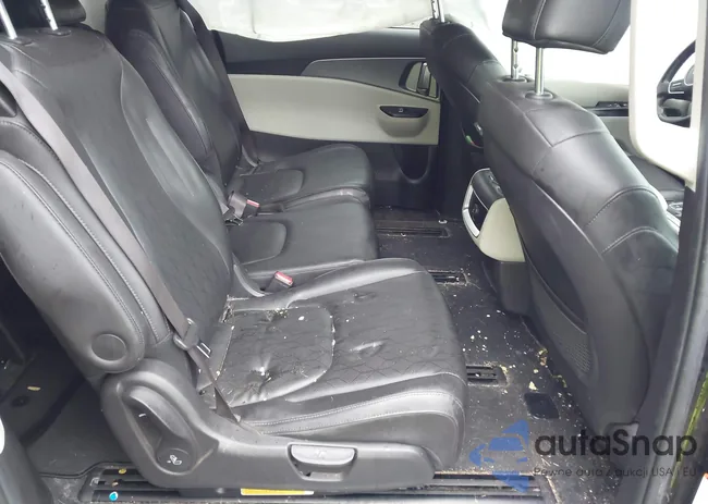 1HGCP2F32BA015300: 42695008