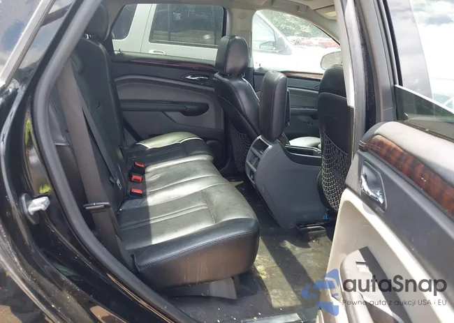 3GYFNAEY8BS673589: 42695055