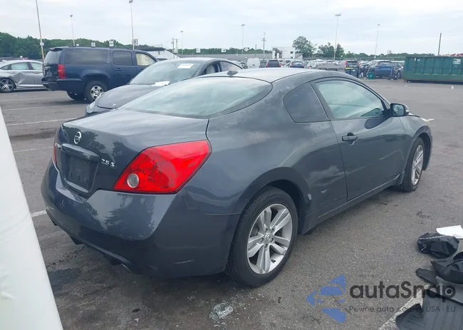 1N4AL2EP2CC262141: 42695249