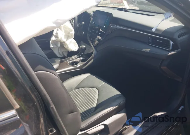 4T1G11AK6NU018712: 42696302