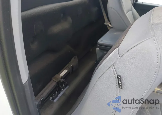 1FTMF1CB3NKF00815: 42696308