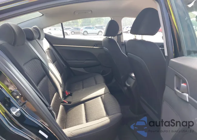 KMHD74LF8JU519355: 42696317