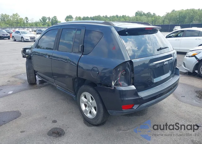 1C4NJCBA3ED881741: 42696397