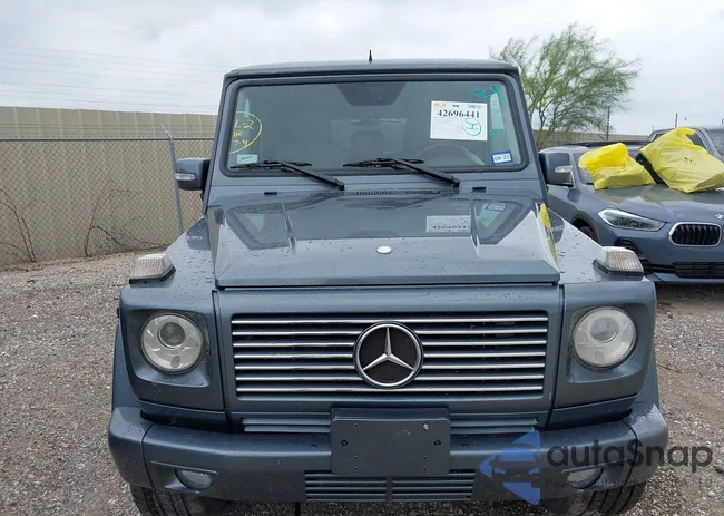 WDCYR49E68X173789: 42696441