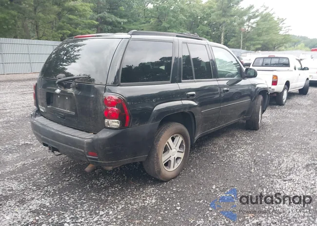 1GNDT13S072111357: 42696478