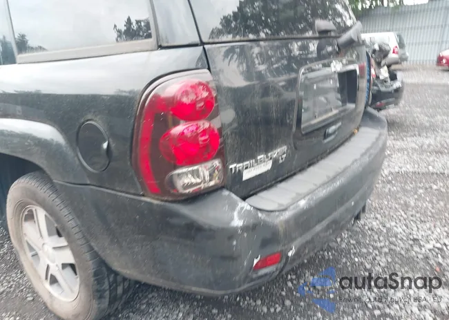 1GNDT13S072111357: 42696478