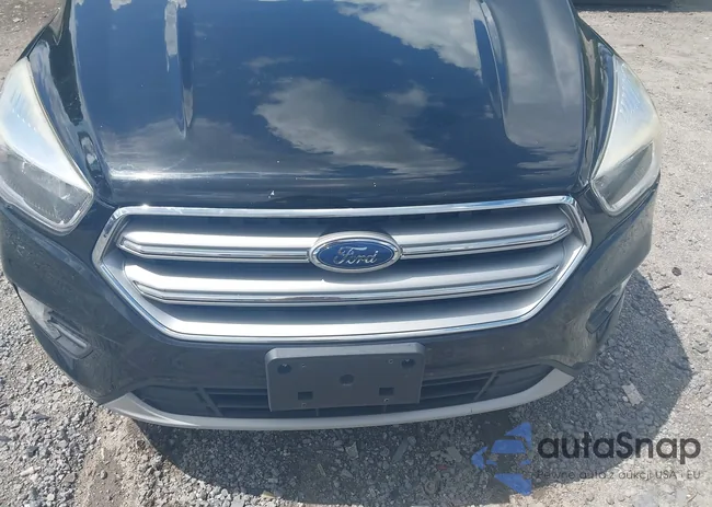 1FMCU9GD8HUE90122: 42696498