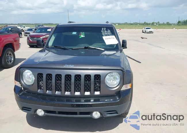 1C4NJPFA8HD202021: 42696538