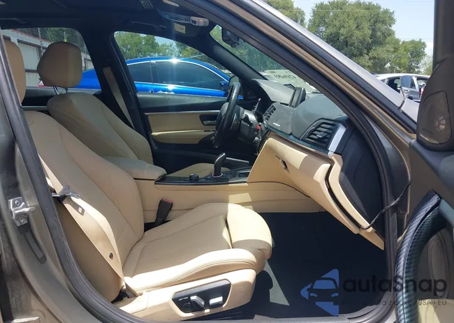 WBA8B9G30HNU55654: 42696093