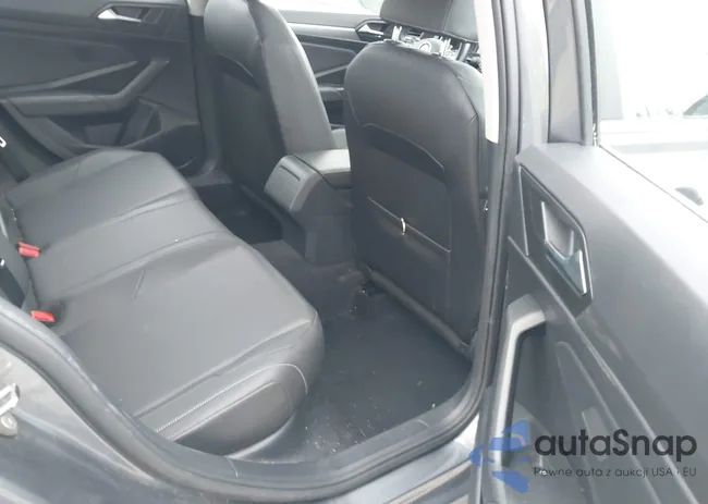 3VWC57BU5KM223056: 42696119