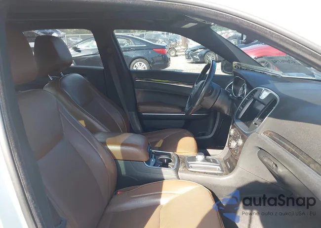 2C3CCAEG5JH227671: 42696154