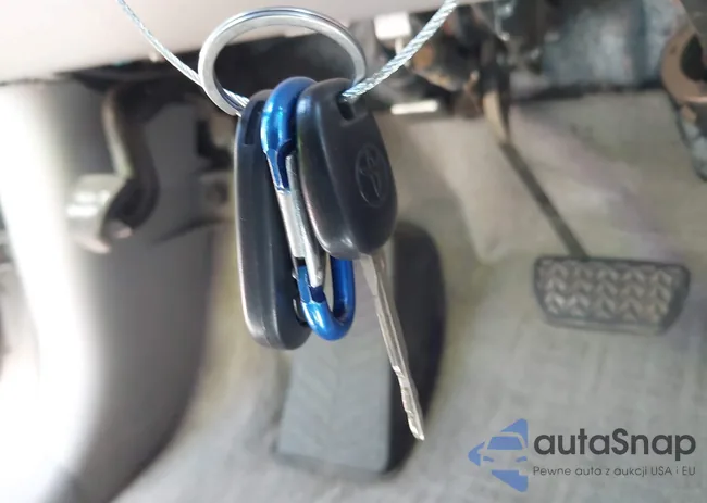 5TDYK4CC2AS341182: 42696236