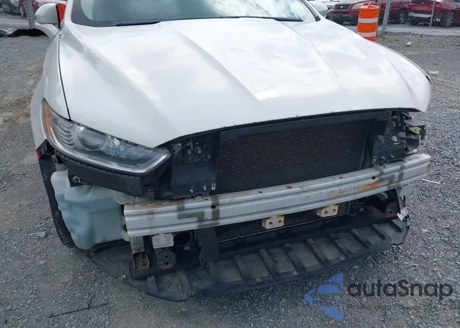 3FA6P0HR0DR106937: 42697269