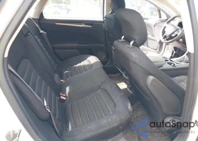 3FA6P0HR0DR106937: 42697269