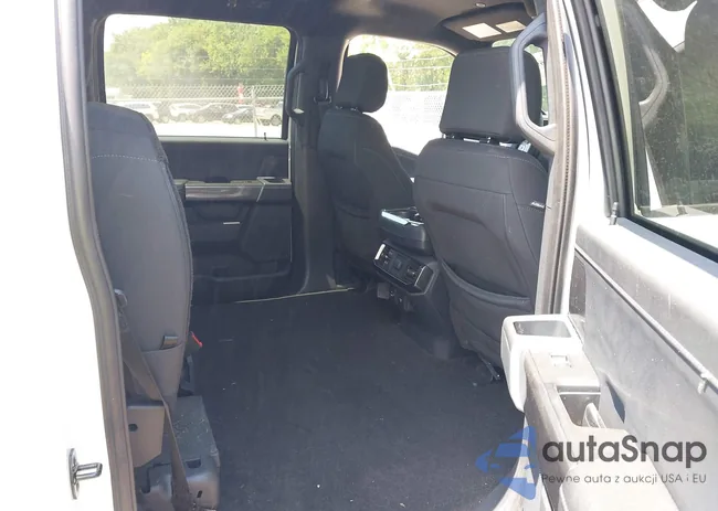 1FTFW1ED0PFD09162: 42697342