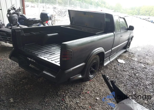 1GCCS1942T8186276: 42697345