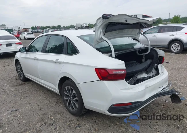 3VWCM7BU2NM026370: 42697355