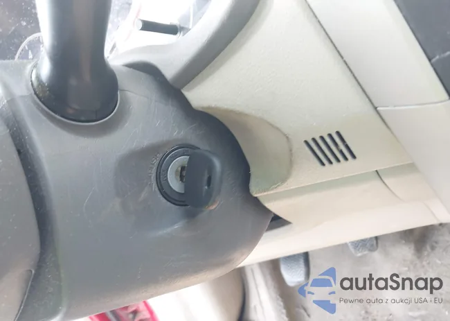 2T1BU4EE2AC309033: 42697375