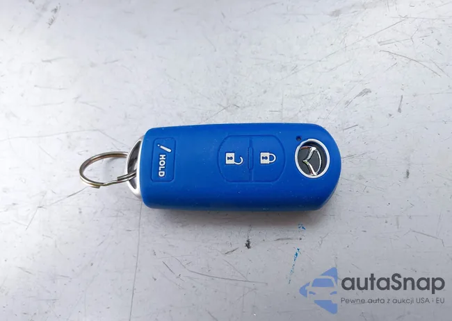 3MZBN1L35JM211177: 42697403