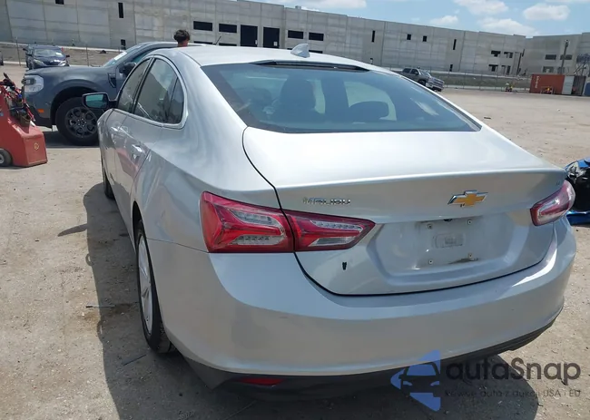 1G1ZD5ST7MF004946: 42697454